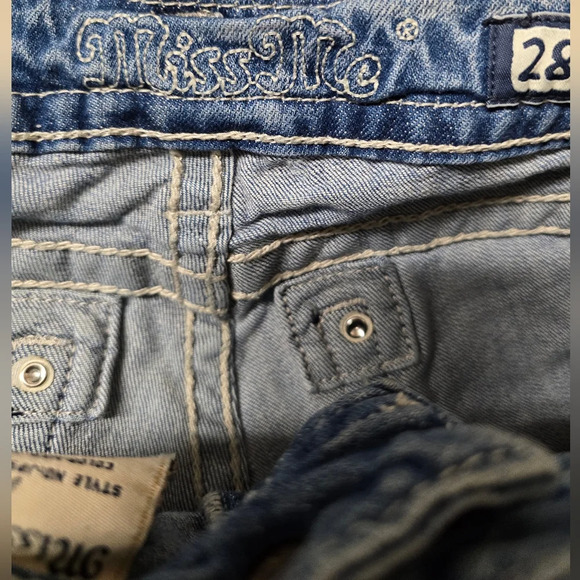 Miss Me Cut-Off Shorts Womens 28 (actual 30x3.5) Blue Denim Cotton Blend Button - Picture 13 of 16